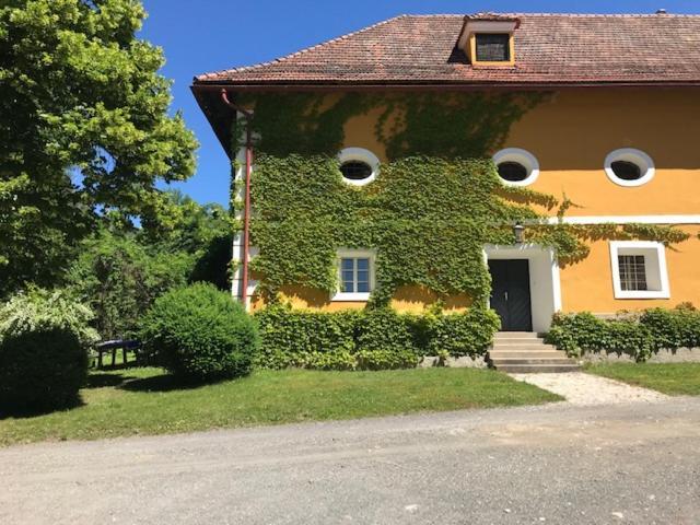 Ferienwohnung Ottmanach Josefhof Pischeldorf Экстерьер фото